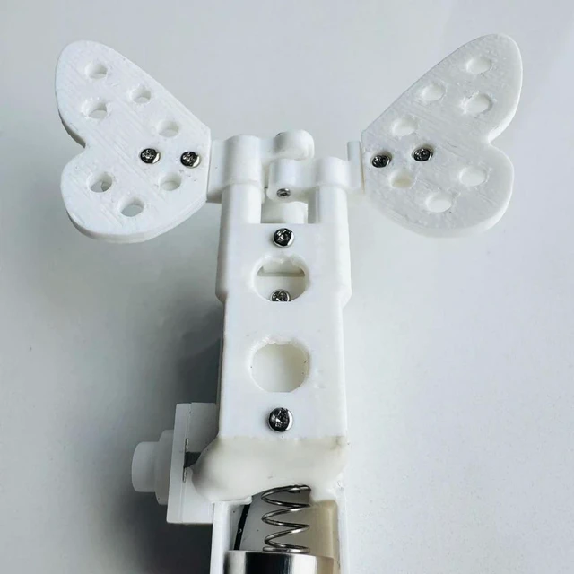 Main image of DIY Mini Butterfly Wing Opener, -Powered Flapping Simulation Device