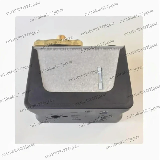 Alt view image 2 of 2 - PRESSURE SWITCH P302/6 3-POLES 30A FOR ESPRESSO COFFEE MACHINE