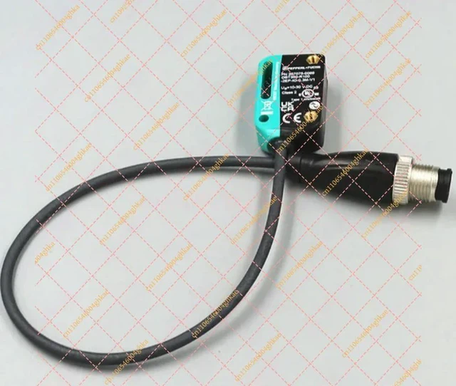 Main image of 1PC Industrial Triangulation Photoelectric Sensor with Background Suppression