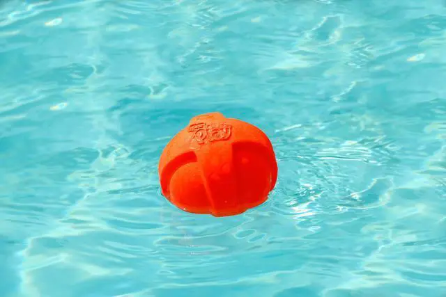 Alt view image 3 of 7 - Hartz Dura Play Small Ball Dog Toy with Bacon Scent and Squeaker, 3 Pack