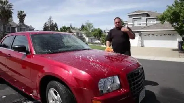 Alt view image 4 of 7 - Armor All Ultra Shine Car Wash and Wax, 64 fl oz Bottle