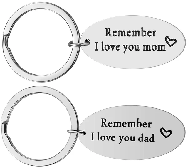 Main image of iWenSheng 2PCS Mom Dad Keychain Parents Gifts from Daughter