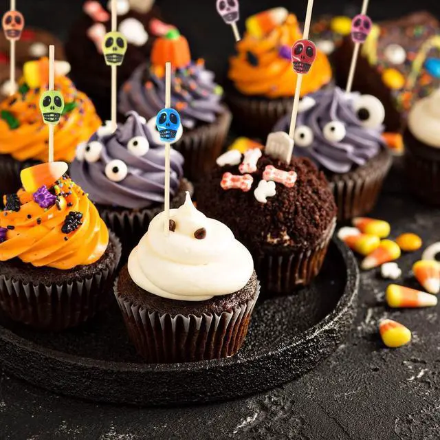 Alt view image 7 of 7 - Boao 200 Pieces Halloween skulls toothpick for Appetizers,Bright Skull | Bamboo Fruit cocktail sugar skull toothpicks, Sandwich Appetizer Skewers for Halloween Birthday Party Festive Decorations