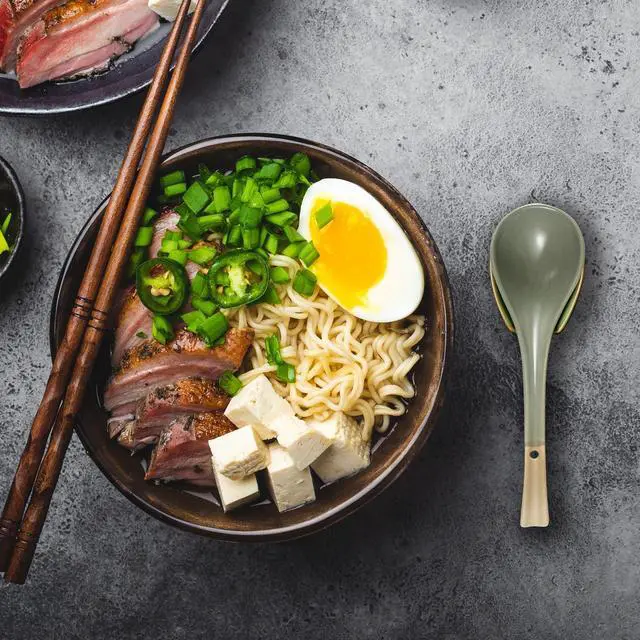 Alt view image 5 of 6 - Asian Ceramic Soup Spoon, with Long Handle Easy to Hold, Non-slip Bottom, for Japanese Ramen, Chinese and Vietnamese Wonton, Noodle Soup Spoons (V38)