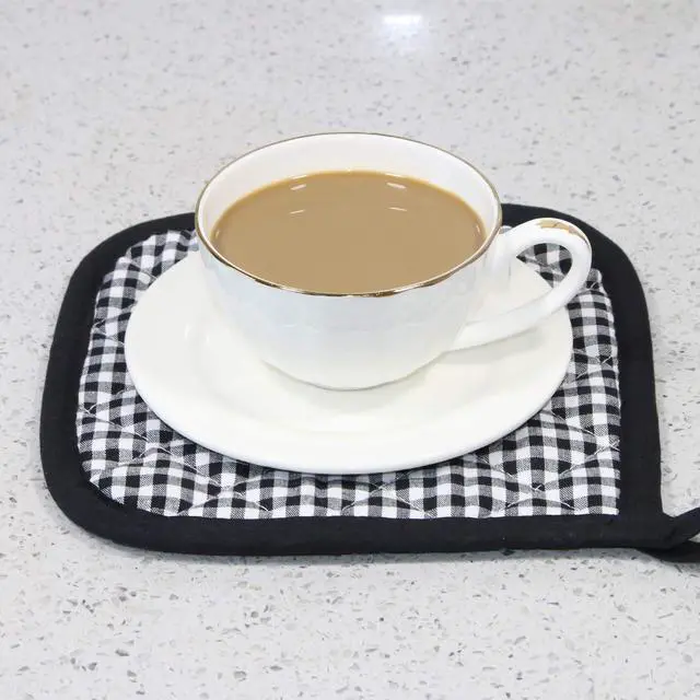 Alt view image 3 of 6 - 5 PCS Pot Holders for Kitchen, Cotton Potholers with Great Heat Resistance, Hot Pads, Trivets for Cooking and Baking Black