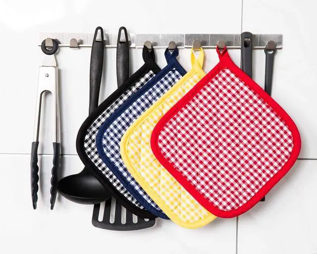 Alt view image 6 of 6 - 5 PCS Pot Holders for Kitchen, Cotton Potholers with Great Heat Resistance, Hot Pads, Trivets for Cooking and Baking Black
