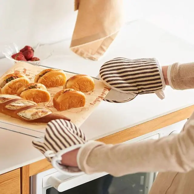 Alt view image 2 of 7 - 1 Pair Mini Oven Mitts,High Heat Resistant Oven Gloves,Kitchen Short Oven Mit with Hanging Loop for BBQ, Baking, Cooking and Grilling, (Khaki)