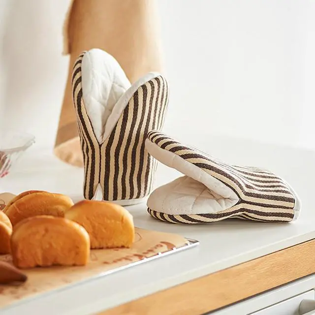 Alt view image 5 of 7 - 1 Pair Mini Oven Mitts,High Heat Resistant Oven Gloves,Kitchen Short Oven Mit with Hanging Loop for BBQ, Baking, Cooking and Grilling, (Khaki)