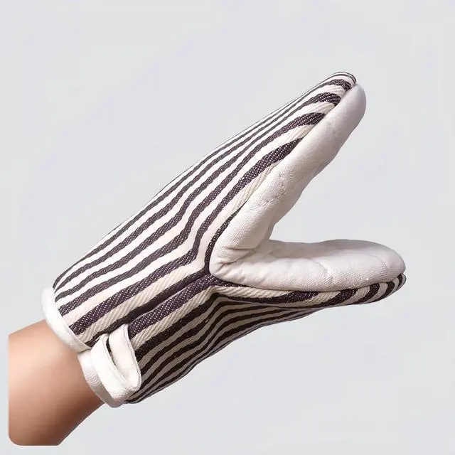 Alt view image 6 of 7 - 1 Pair Mini Oven Mitts,High Heat Resistant Oven Gloves,Kitchen Short Oven Mit with Hanging Loop for BBQ, Baking, Cooking and Grilling, (Khaki)
