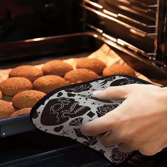 Alt view image 7 of 7 - Skull and Rose Pot Holders Set of 2 Kitchen Heat Resistant Potholder for Microwave Cooking Baking Oven End Dishes and BBQ