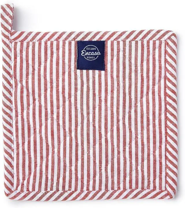 Alt view image 3 of 7 - Encasa XO Pot Holders, Quilted Kitchen Hot Pads 8"x8" Red | Heat Resistant | Thick Cotton Padding | Trivet & Countertop Protector | Corner Hanging Loop | Set of 2