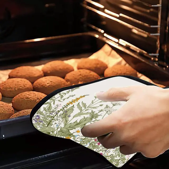 Alt view image 7 of 7 - Vintage Wild Flower Pot Holders for Kitchen Heat Resistant Pot Holders Set of 2 Oven Hot Pads Pot Holders for Cooking Baking BBQ Gifts for Women