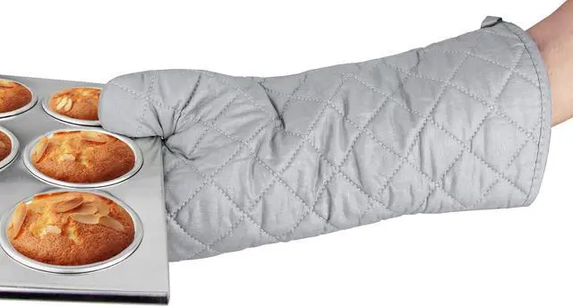 Alt view image 4 of 7 - YUANQIAN 17 Inch Extra Long Oven Mitts Heat Resistant Cotton Lining Oven Thick Gloves Kitchen Food Service Mittens for Pot Holders Cooking Baking BBQ, up to 482f (Silver, 17inch)