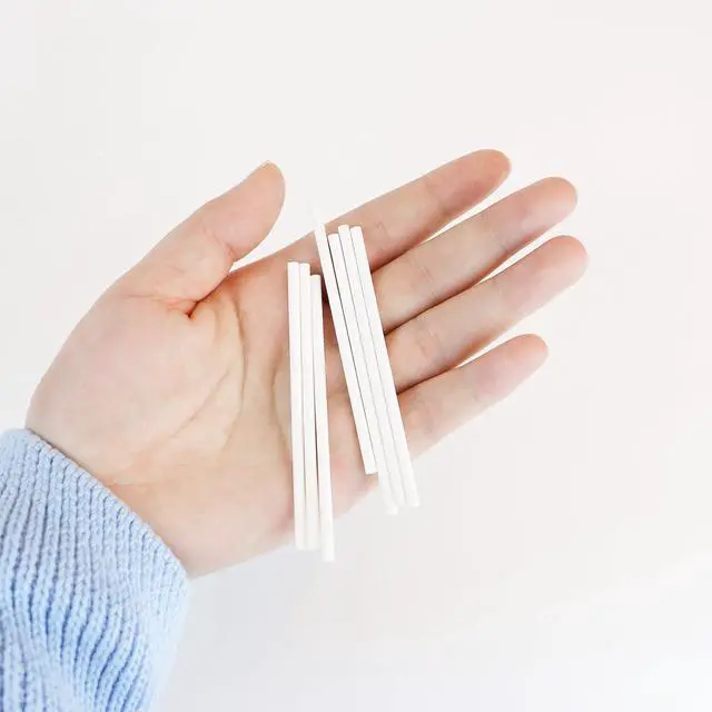 Alt view image 5 of 7 - 100 Pcs White Lollipop Sticks 3 Inch Cake Pop Sticks Candy Sticks for Cake Pops Paper Lollipop Stick Sucker Sticks for Homemade Rainbow Candy Chocolate Cookie Cake Topper Dessert Treat Sticks
