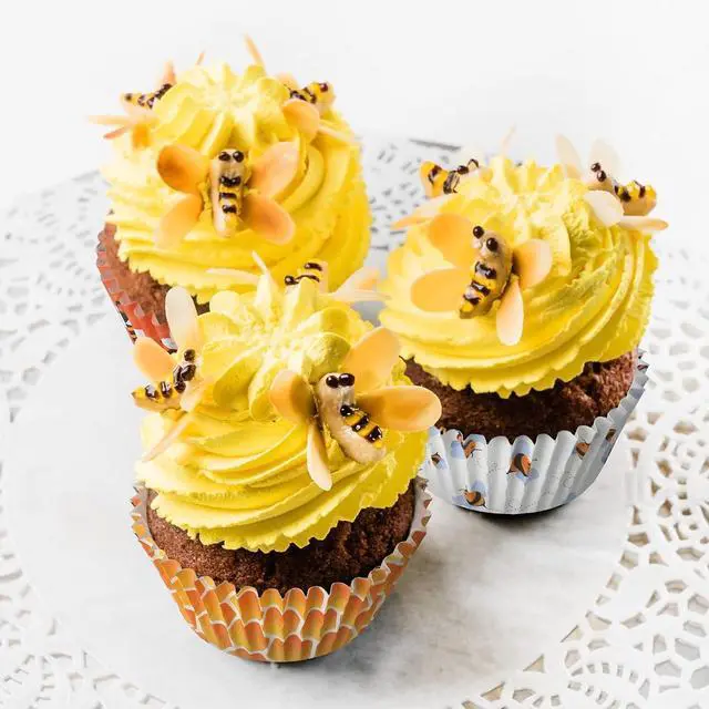 Alt view image 2 of 7 - 300 Count Honey Bee Cupcake Wrappers - Yellow Cupcake Liners for Parties & Celebrations