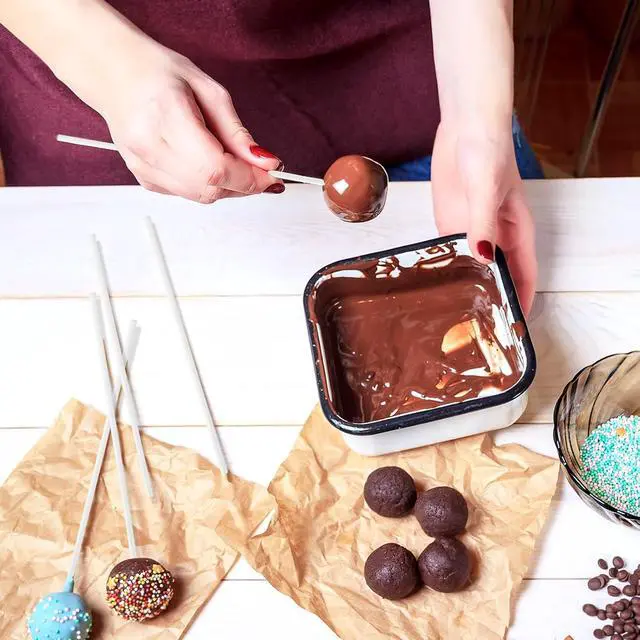 Alt view image 7 of 7 - 100 Pcs White Lollipop Sticks,6 Inch Paper Cake Pop Sticks,Lollipop Treat Sticks for Cake Pops,Homemade Candy,Chocolate,Cookie,Dessert(Dia 3.5mm)