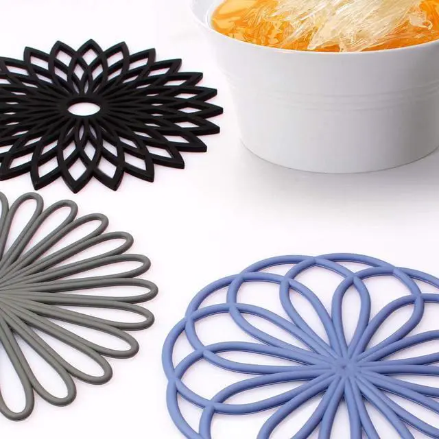 Alt view image 3 of 7 - ME.FAN Silicone Trivet Mat - Kitchen Hot Pads for Pots & Dish - Insulated Teapot Trivet - Flexible, Durable, Non-Slip Large Coasters 3 Set Black
