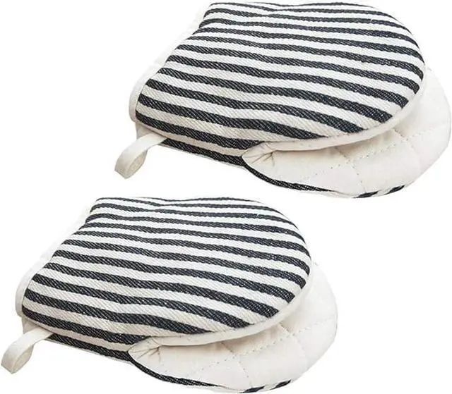 Main image of 1 Pair Mini Oven Mitts,High Heat Resistant Oven Gloves,Kitchen Short Oven Mit with Hanging Loop for BBQ, Baking, Cooking and Grilling, (Balck)