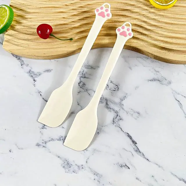 Alt view image 3 of 5 - Silicone spatula, cat paw shape, cat baking tool, batter mixing and spreading knife, kitchen tool. Suitable for canned food, baking, cooking, mixing, spreading and other scenarios.