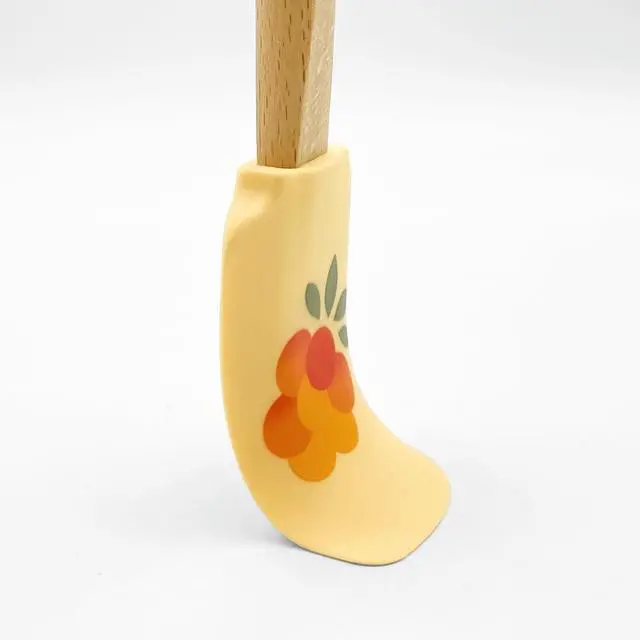 Alt view image 3 of 7 - Silicone Kitchen Spatula Set, Wooden Handle Spatula Set for Baking, Cooking, and Mixing (grape)