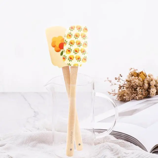 Alt view image 4 of 7 - Silicone Kitchen Spatula Set, Wooden Handle Spatula Set for Baking, Cooking, and Mixing (grape)