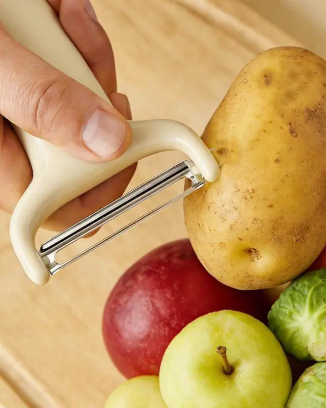Alt view image 4 of 7 - Potato Peeler, 420 Stainless Steel Blade, Non-Slip Handle, 2-Pack | Sharp 420 stainless steel blade, rust resistant. Ergonomic non-slip grip for peeling potatoes, fruits and vegetables.
