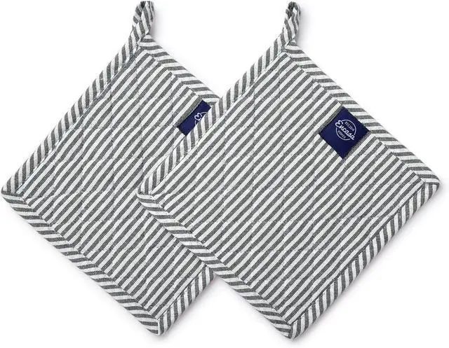 Main image of Encasa XO Pot Holders, Quilted Kitchen Hot Pads 8"x8" Black | Heat Resistant | Thick Cotton Padding | Trivet & Countertop Protector | Corner Hanging Loop | Set of 2