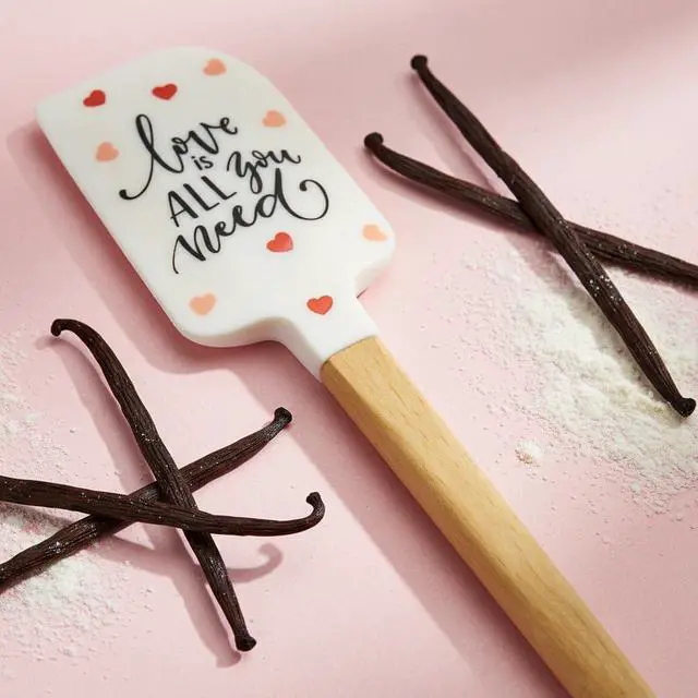 Alt view image 4 of 7 - Heart Silicone Spatulas,Cake Cream Silicone Spatula Wooden Handle Butter Pastry Blender Scraper Kitchen Chocolate Butter Baking Mixers,Kitchen Utensils and Gadgets (White)