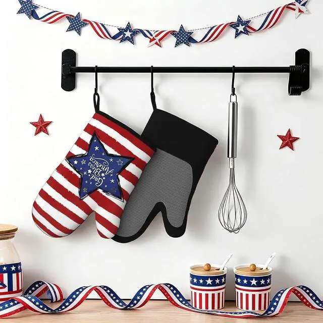 Alt view image 4 of 7 - God Bless America Silicone Oven Mitts Set, 4th of July Stars Non-Slip Silicone Cheetah Oven Gloves, Independence Day 2 PC Heat Resistant Oven Mitts, Oven Gloves for Baking Cooking Kitchen Mitten