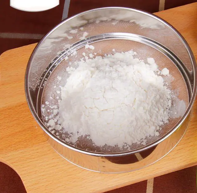 Alt view image 5 of 7 - LOVEDAY 6 Inch Stainless Steel Round Flour Sieve with 40 Mesh (18/8 Steel)