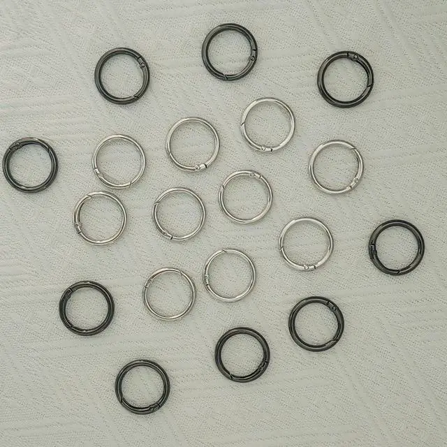 Alt view image 7 of 7 - 10-Pack 1" Spring o Rings, Round Spring o Rings | Round carabiner clip, Metal Keychain Clips for Lanyards, Handbags, ID Badges (Black)