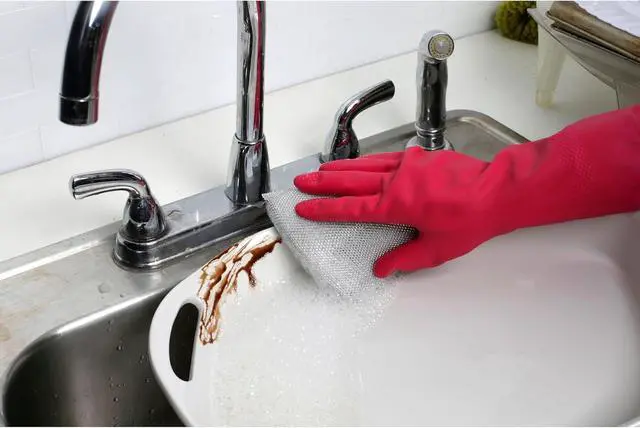 Alt view image 3 of 4 - Casabella Sparkle Scrub Sponge Set Absorbent Sponges with Scrubber Exterior Dishwasher-Safe, 4-Pack