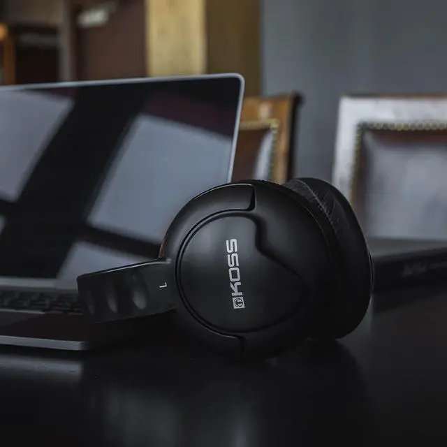 Alt view image 3 of 3 - UR20 Over-Ear Headphones, Sling Headband, Black, Wired 3.5mm Plug