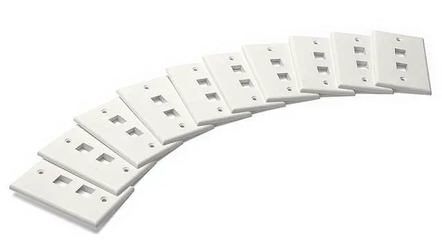 Main image of trueCABLE 2 Port Single Gang Keystone Wall Plate, UL Listed, Low Profile Design, Universally Compatible with Modular Ethernet, A/V, Coaxial, and Optical Fiber Keystones, 10 Pack, Matte White