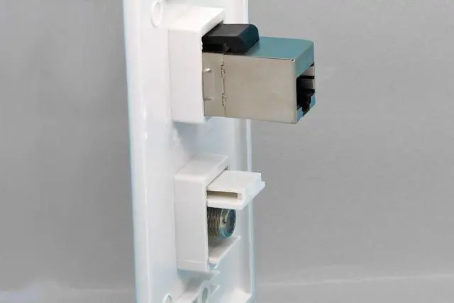 Alt view image 4 of 4 - 1 Gang Wall Plate (White) 2 Port - Cat6 (Shielded) Coax (White)