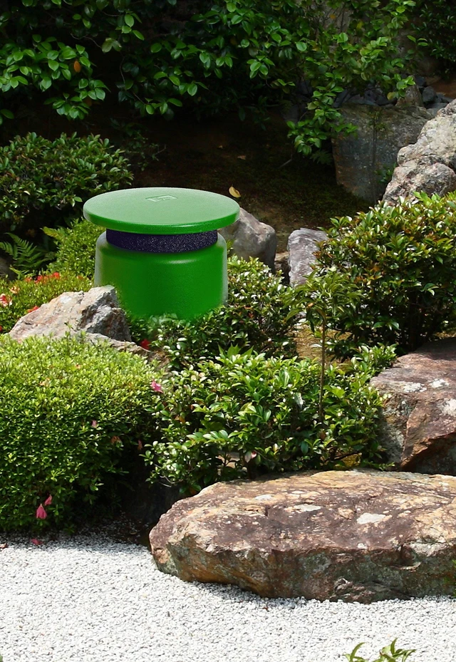 Alt view image 6 of 7 - GS3 - 8" Outdoor Weather-Resistant Omnidirectional In-Ground Speaker(Green)