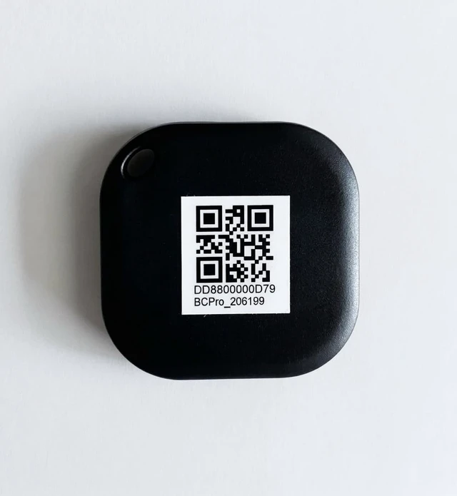 Alt view image 2 of 7 - BC021-MultiBeacon Bluetooth BLE iBeacon with Button Trigger and Movement Sensing