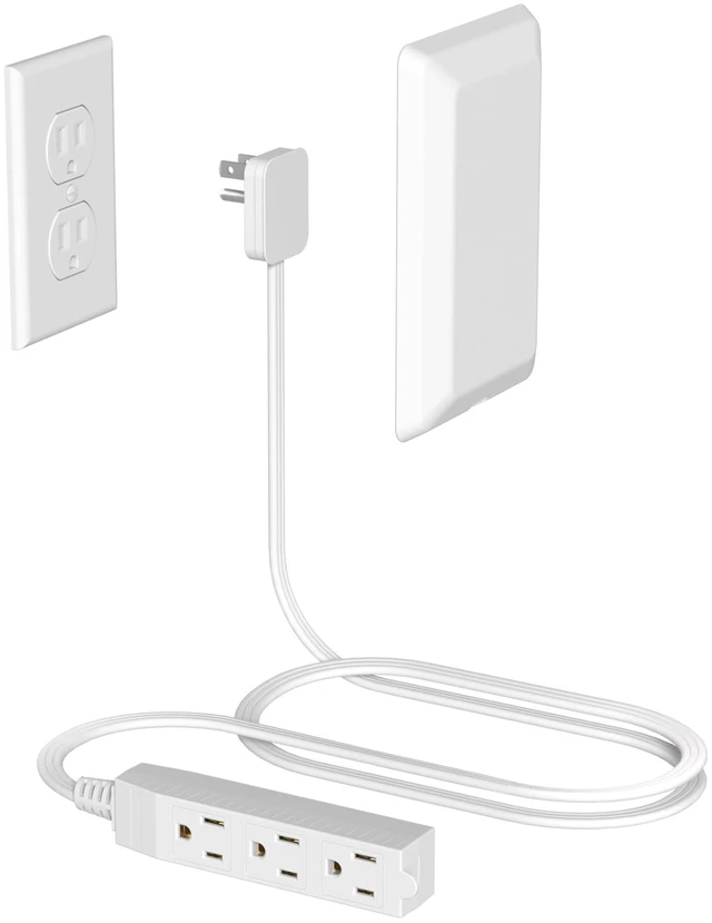 Main image of Flat Plug Power Strip, 3 AC Outlets, 3FT Ultra Thin Flat Extension Cord, Space-Saving Outlet Extender for Behind Furniture, Under Desks, Home Office & Dorm Rooms (White 3ft)