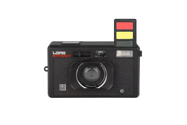 Alt view image 2 of 6 - LomoApparat Wide-Angle 35mm Film Camera, Built-in Flash & Color Filters, Kaleidoscope Lens, Close-up Lens, Splitzer, Multiple Exposure, Long Exposure