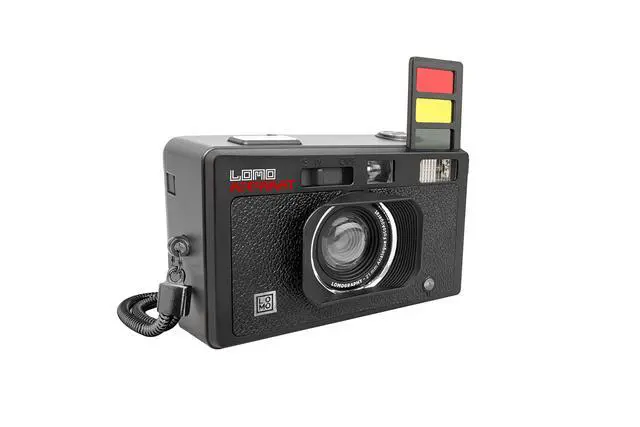 Alt view image 3 of 6 - LomoApparat Wide-Angle 35mm Film Camera, Built-in Flash & Color Filters, Kaleidoscope Lens, Close-up Lens, Splitzer, Multiple Exposure, Long Exposure