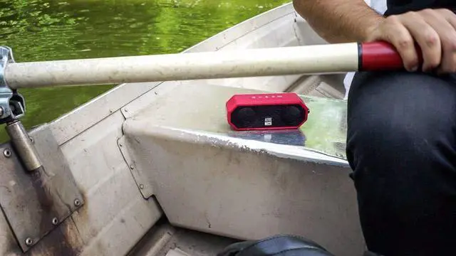 Alt view image 6 of 7 - Portable Bluetooth Speaker, Waterproof IP67