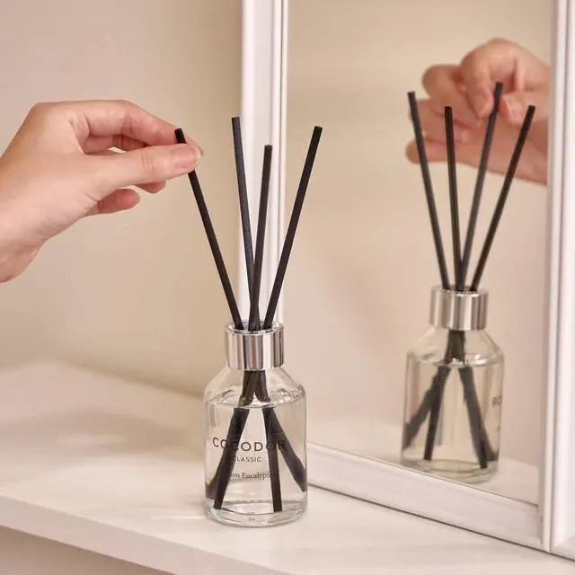 Alt view image 6 of 7 - Classic Reed Diffuser/Cashmere Vanilla/3.4oz(100ml)/1 Pack/Home Fragrance Scent Essential Oil Stick Diffuser for Bedroom Bathroom Home Décor