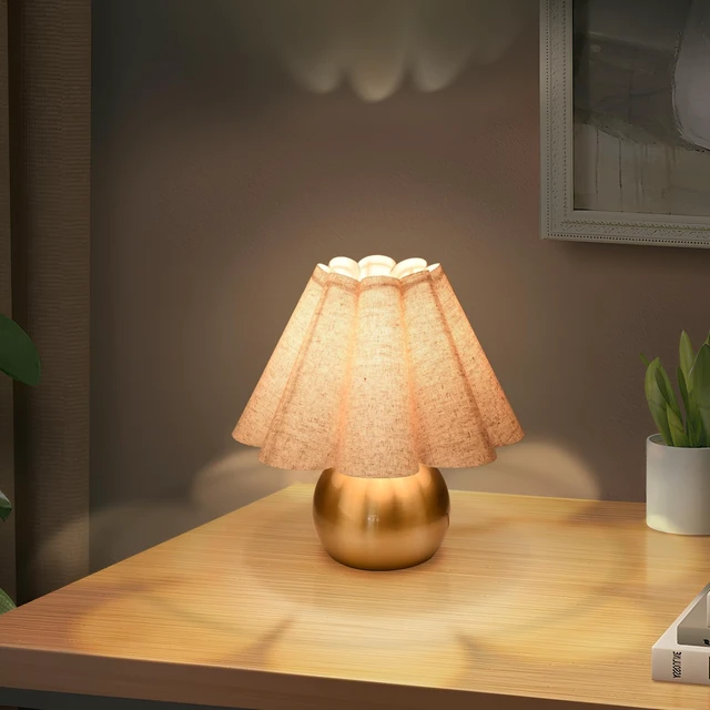 Main image of Gold Small Bedside Table Lamp for Bedroom, Brass Gold Bedroom Lamps for Nightstand, Cute Mini Table Lamps for Small Spaces with Scalloped Shade for Kitchen Counter, Bookshelf, Living Room, Kids Dorm