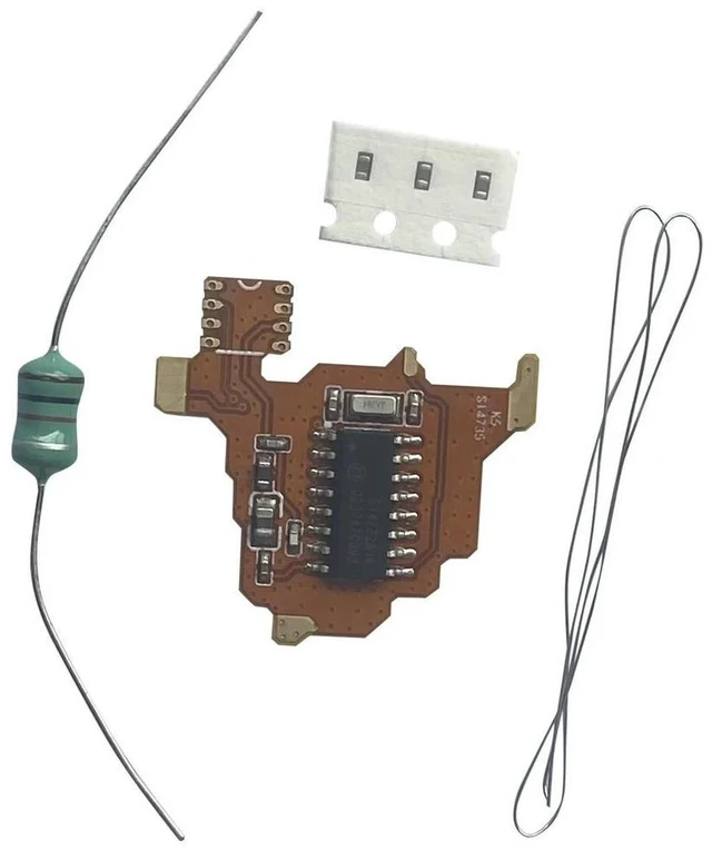 Alt view image 2 of 3 - SI4732 Chip and Crystal Oscillator Component Modification Module V2 FPC Version for Quansheng UV-K5