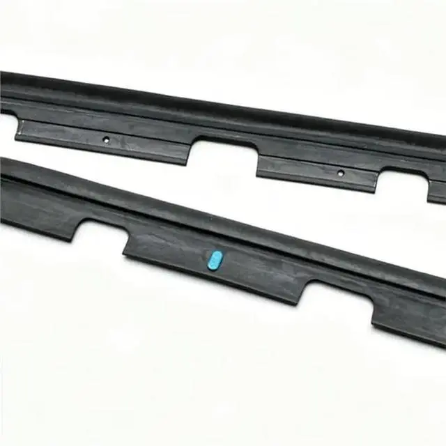 Alt view image 3 of 3 - Front Door Sub Seal Weather Strip Set Left& Right 72325-SR3-014, 72365-SR3-014 For HONDA 2DR 3DR 1992-1995 Rubber