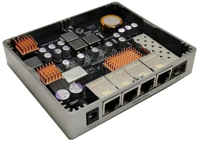 Main image of 0.1ppm TCXO HIFI Switch with 4 Electrical Ports and 1 SFP Supporting Optical/electrical Modules 5V Power Supply