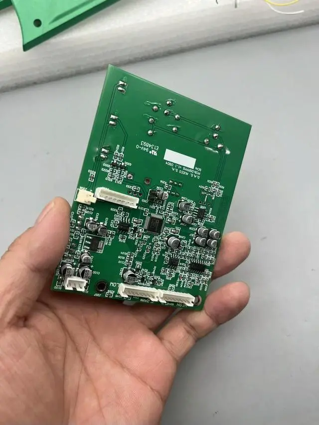 Alt view image 3 of 6 - Repair and replacement module for the preamp input board of Spanish DAS speaker aero12