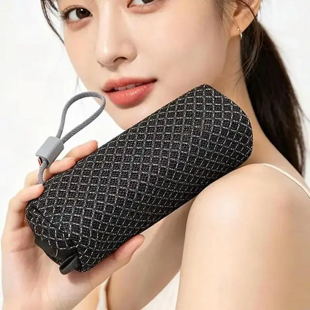 Alt view image 3 of 6 - 2025 Travel For 20000mAh 165W PB2165 Powerbank AntiTear Fabric Bag Spacious Interior Great For Camping Business Trip
