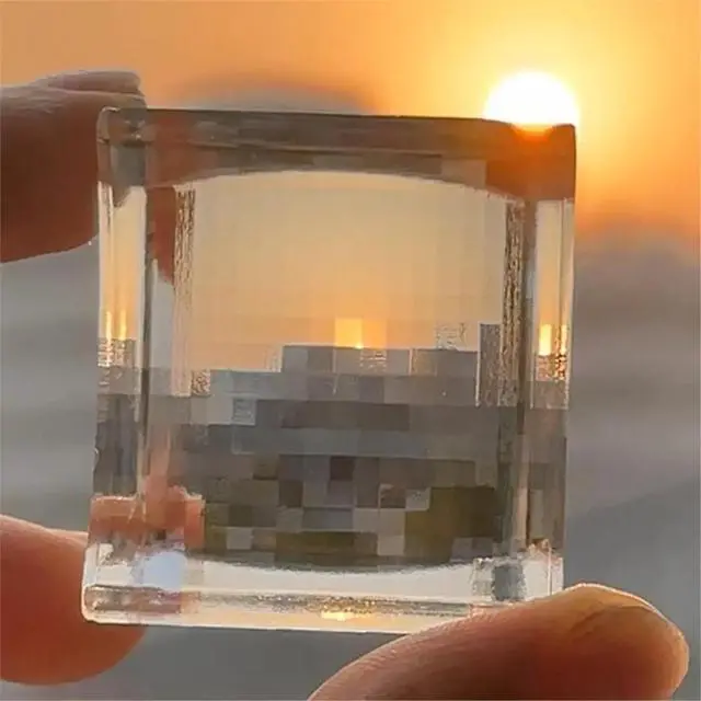 Alt view image 2 of 3 - Crystal Pixel Stone Photography Filter Prism Light Effect Tool for Photo Lovers for Photography and Art Enthusiasts