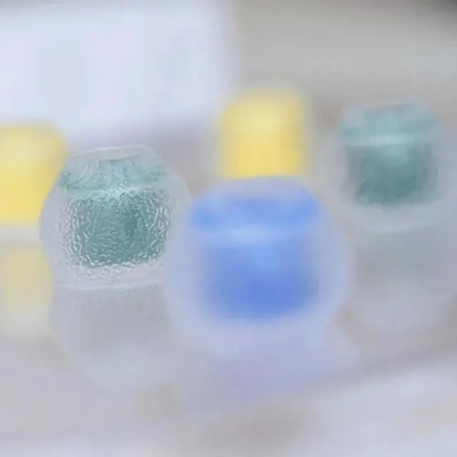 Alt view image 2 of 3 - 3 Pairs Ear Tip, Replacing Eartips, In-Ear Earphones Silicone Noise Isolating Ear Tip Accessory